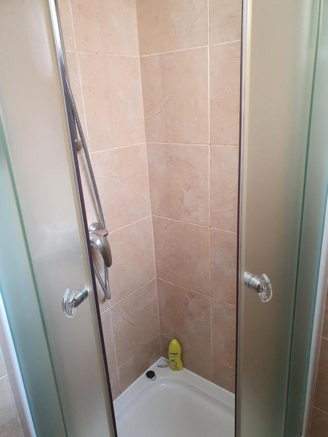 Apartment And Room Marija Крк Екстер'єр фото